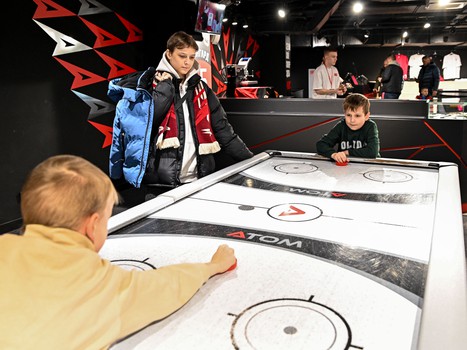 «Авангард» - «Лада» 3:2 ОТ. Вокруг матча