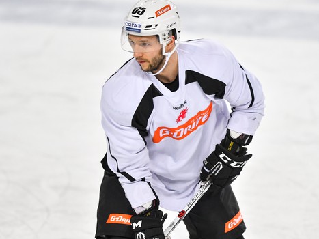 Тренировка "Авангарда" перед отправлением на выезд