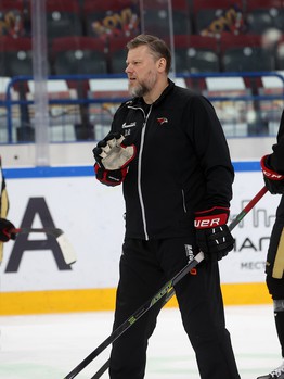 Тренировка «Авангарда» перед матчем в Магнитогорске