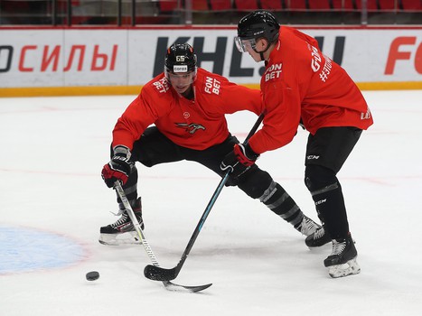 Первая тренировка «Авангарда» в новом сезоне