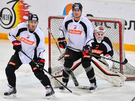 Раскатка "Авангарда" перед матчем с "Северсталью"