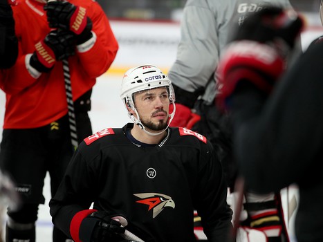 Тренировка «Авангарда» перед четвёртым матчем серии с «Автомобилистом»