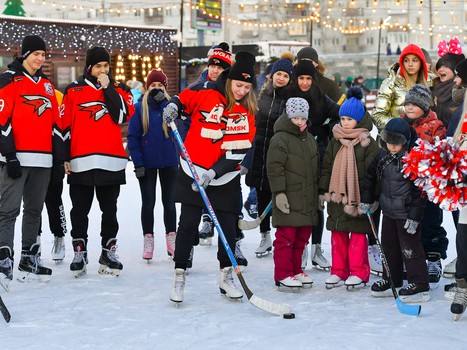 Городской каток на Бударина