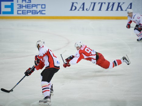 Мемориал Ромазана-2015. "Авангард" - "Автомобилист" 1:3