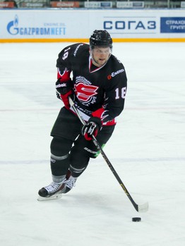 Первая победа "Офисных Ястребов"