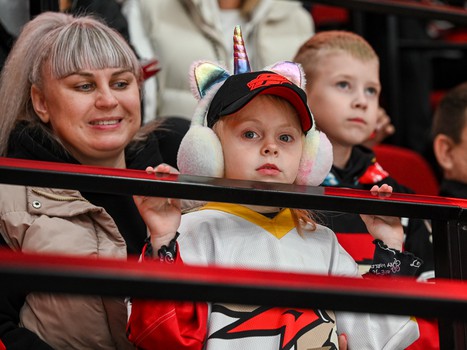 «Авангард» - «Нефтехимик» 4:2. Вокруг матча