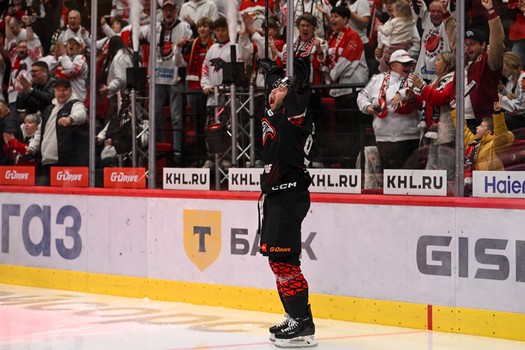 18.10.2026. «Авангард» - «Трактор» 2:1 Б