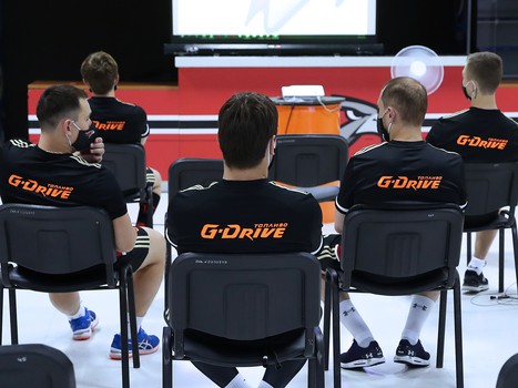 Сезон начинается. Командное собрание «Авангарда»