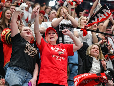 «Авангард» - «Сибирь» 4:3 ОТ. Вокруг матча