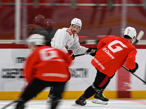 Тренировка «Авангарда» перед матчем в Екатеринбурге