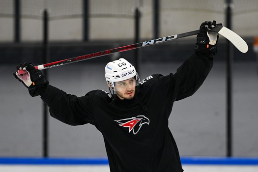 Тренировка «Авангарда» в Хоккейной Академии