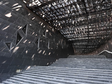 Александр Крылов на G-Drive Арене и в Хоккейной Академии «Авангард»