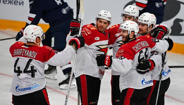 «Правильные командные действия». Ги Буше, Константин Окулов и Даниил Чайка после победы в Магнитогорске (ВИДЕО)