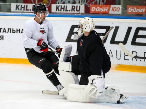 Открытая тренировка «Авангарда» для СМИ