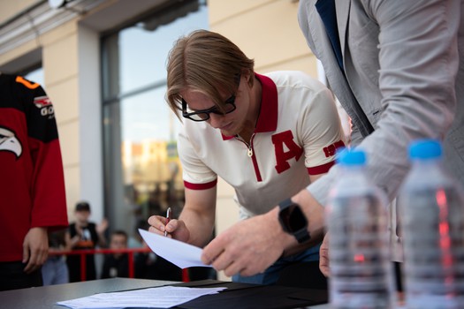 Василий Пономарёв на вечеринке Буэнос Летос