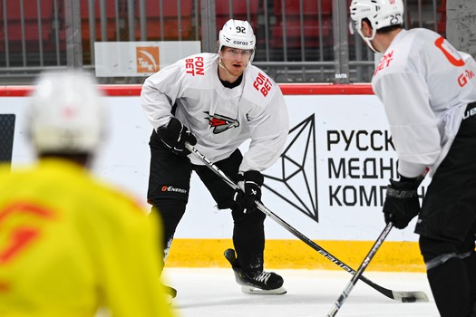 Раскатка «Авангарда» перед матчем в Челябинске