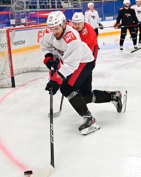 Раскатка «Авангарда» перед матчем в Тольятти