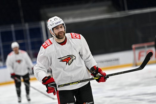 Раскатка «Авангарда» перед третьим матчем серии с «Сибирью» в Новосибирске