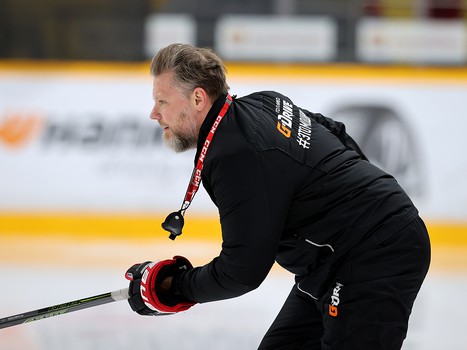 Раскатка «Авангарда» перед матчем в Череповце