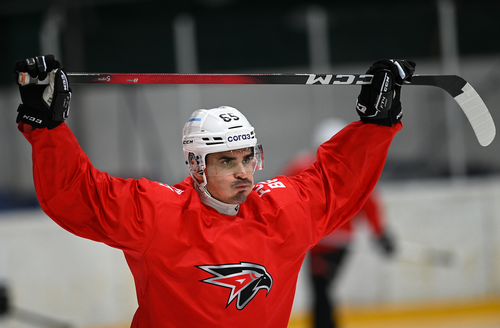 Тренировка «Авангарда» перед матчем в Казани