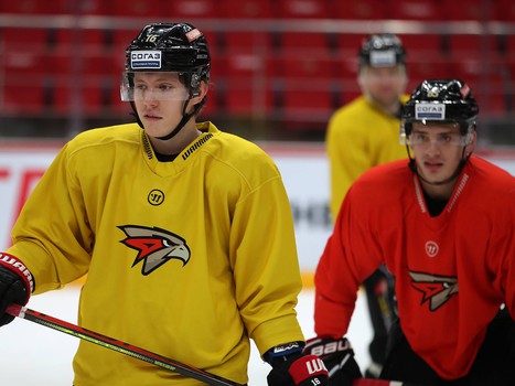 Раскатка «Авангарда» перед матчем с «Салаватом Юлаевым»