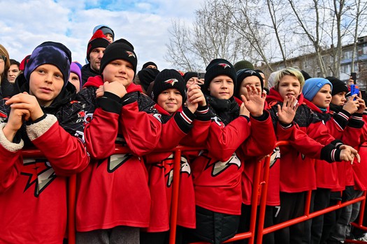 Открытие хоккейной коробки имени Максима Сушинского