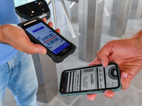 Первая официальная игра на G-Drive Арене: «Омские Ястребы» – «Сибирские Снайперы»