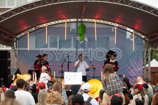 Наиль Якупов на вечеринке Буэнос Летос