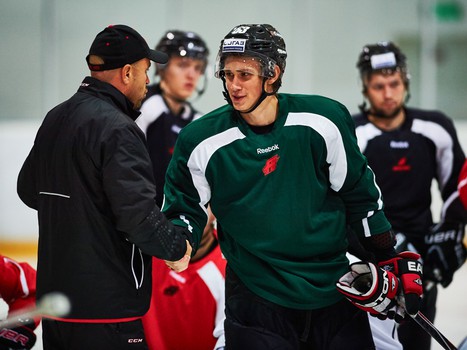 10.07.2015. Ледовая тренировка "Авангарда"