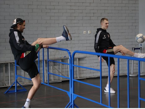 Тренировка «Авангарда» перед вторым матчем серии с «Ак Барсом»