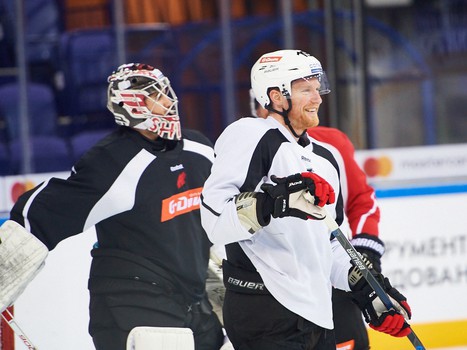 Раскатка "Авангарда" перед выездным матчем с "Ак Барсом"