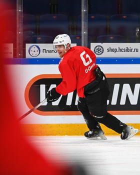 Тренировка «Авангарда» перед матчем в Новосибирске