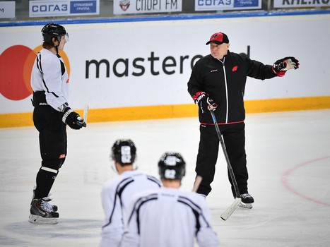 Раскатка "Авангарда" перед матчем с "Витязем"