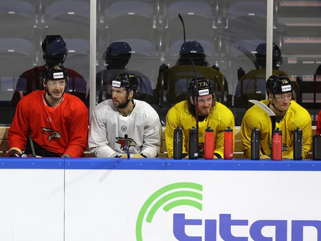 Тренировка «Авангарда» перед матчем с «Ак Барсом» в Дубае