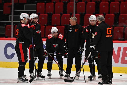 Тренировка «Авангарда» в Омске