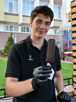 Артём Блажиевский на вечеринке Буэнос Летос