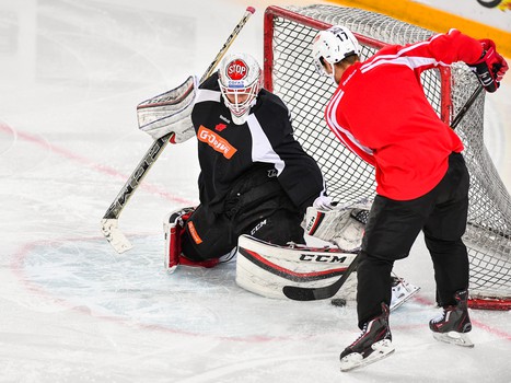 Тренировка "Авангарда" перед отправлением на выезд