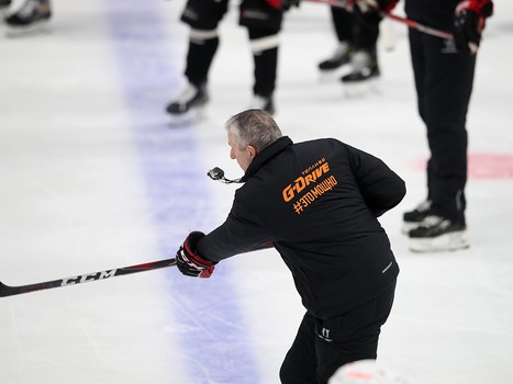 Тренировка «Авангарда» перед стартом финала Кубка Гагарина