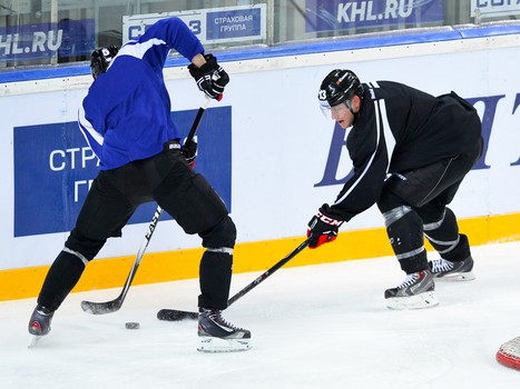 Раскатка "Авангарда" перед матчем с "Сибирью"