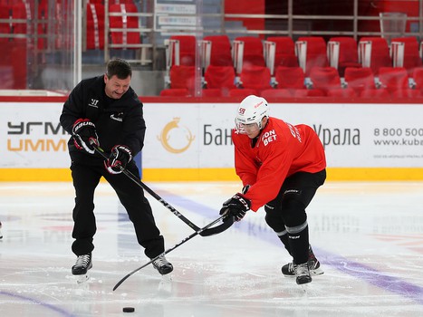 Раскатка «Авангарда» перед выездным матчем с «Автомобилистом»