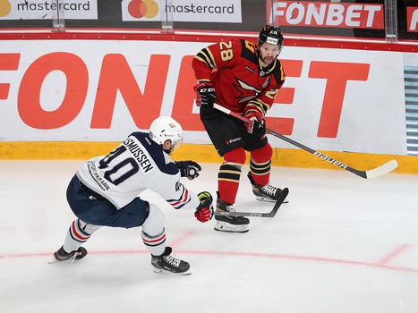 18.03.2021. 1/2 финала, 1 матч. «Авангард» - «Металлург» Мг 2:5