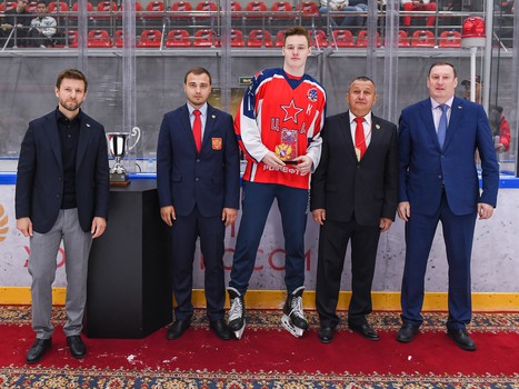 Заключительный день финала Первенства ЮХЛ в Омске