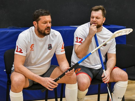 Товарищеский матч по флорболу. «Охранники Крылова» - «Мощные СМИ» 10:2