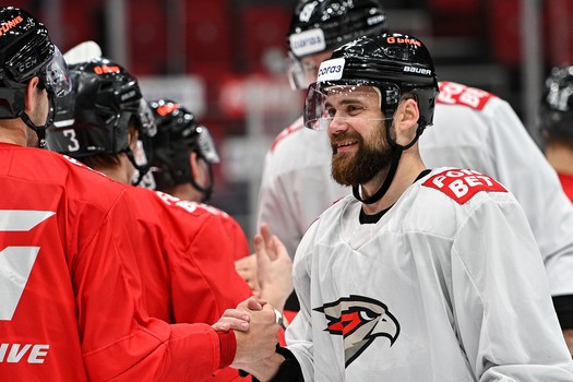 Двусторонка «Авангарда»