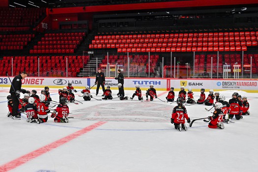 Тренировка воспитанников Хоккейной Академии «Авангард» 2019 года рождения на G-Drive Арене