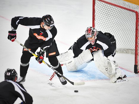 Раскатка "Авангарда" перед матчем с "Локомотивом"