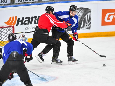 Раскатка "Авангарда" перед матчем против СКА