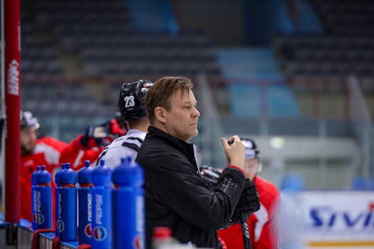 Открытая тренировка "Авангарда" для СМИ перед плей-офф