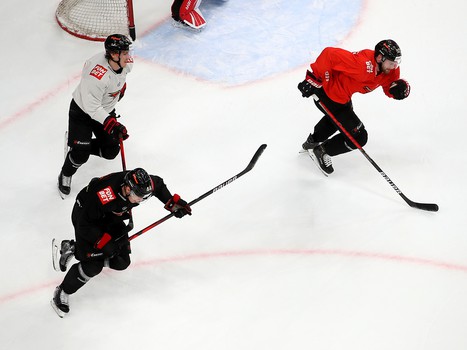 Тренировка «Авангарда» во время паузы в чемпионате