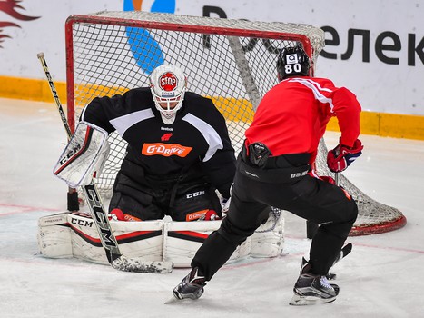 "Авангард" готовится к сибирскому дерби